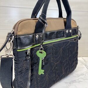 Fossil key per quilted laptop bag Green,Black and brown Quilted office school